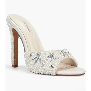 Jewel-Embellished Ivory Heels by Vera Wang